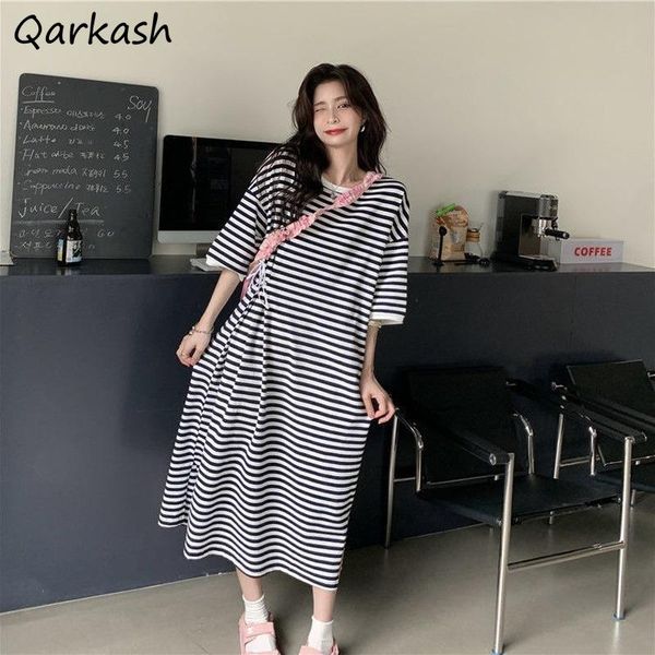 party dresses dress women simple striped lazy loose female oversized chic preppy style maiden students comfortable o-neck side-slit, White;black
party dresses dress women simple striped lazy loose female oversized chic preppy style maiden students comfortable o-neck side-slit, White;black