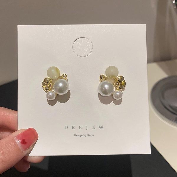 stud lovelink pentagon vintage irregular geometric shape big small imitation pearl metal earrings for women party jewelry, Golden;silver
stud lovelink pentagon vintage irregular geometric shape big small imitation pearl metal earrings for women party jewelry, Golden;silver