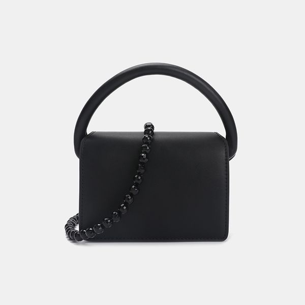 21 new simple and fashionable small square bag macaron single shoulder messenger beaded chain handbag luxury brand 
21 new simple and fashionable small square bag macaron single shoulder messenger beaded chain handbag luxury brand