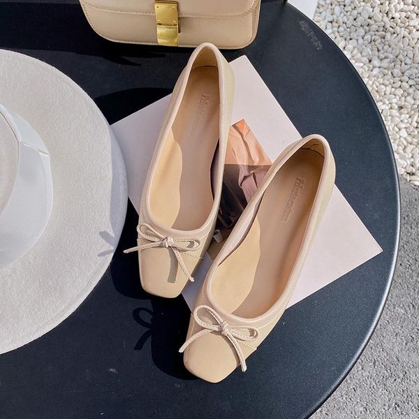 dress shoes 2021 spring high heels women's pumps genuine leather bow sweet classic women office ladies zapatos mujer, Black
dress shoes 2021 spring high heels women's pumps genuine leather bow sweet classic women office ladies zapatos mujer, Black