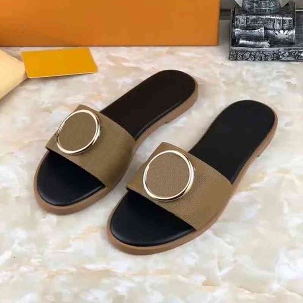 quality women high summer rubber sandals beach slide fashion scuffs slippers indoor shoes size eur 35-42 with box 07, Black
quality women high summer rubber sandals beach slide fashion scuffs slippers indoor shoes size eur 35-42 with box 07, Black