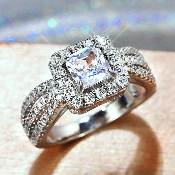 wedding rings huitan ly women engagement modern design creative gift ring dazzling cubic zirconia fashion jewelry accessories, Slivery;golden
wedding rings huitan ly women engagement modern design creative gift ring dazzling cubic zirconia fashion jewelry accessories, Slivery;golden