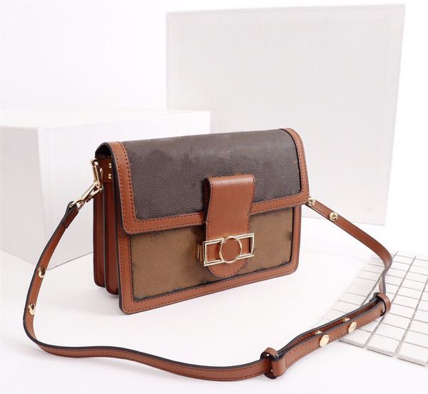 women bags luxurys handbags leather designer tote vintage fashion shoulder europe and america crossbody purs 44392
women bags luxurys handbags leather designer tote vintage fashion shoulder europe and america crossbody purs 44392