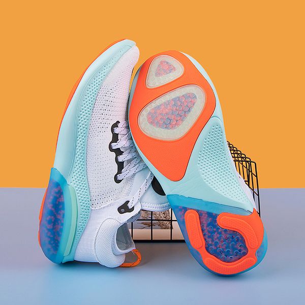 2021 spring new men running shoes fashion man sneakers comfortable outdoor street sports shoes brand non-slip walking shoes
2021 spring new men running shoes fashion man sneakers comfortable outdoor street sports shoes brand non-slip walking shoes