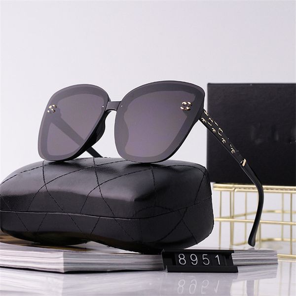 europe and america 2022 new sunglasses women's square sunglasses high-end fashion sunglasses, White;black