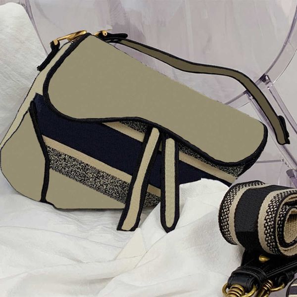 5a+ messenger bags women shoulder boutique saddle bag shopping wallet fashion classic with box
5a+ messenger bags women shoulder boutique saddle bag shopping wallet fashion classic with box