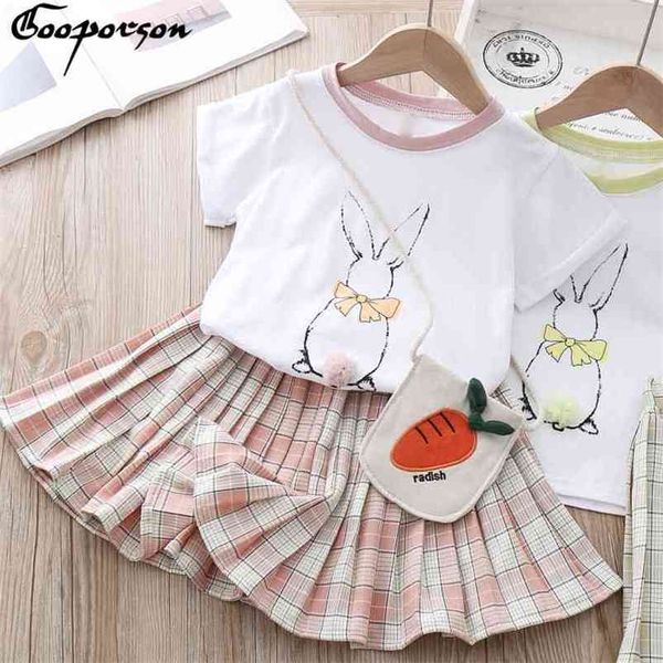fashion outfit kids clothes rabbit printed short sleeve shirt&plaid pleated skirt cute korean little girls clothing set with bag 210715, White
fashion outfit kids clothes rabbit printed short sleeve shirt&plaid pleated skirt cute korean little girls clothing set with bag 210715, White