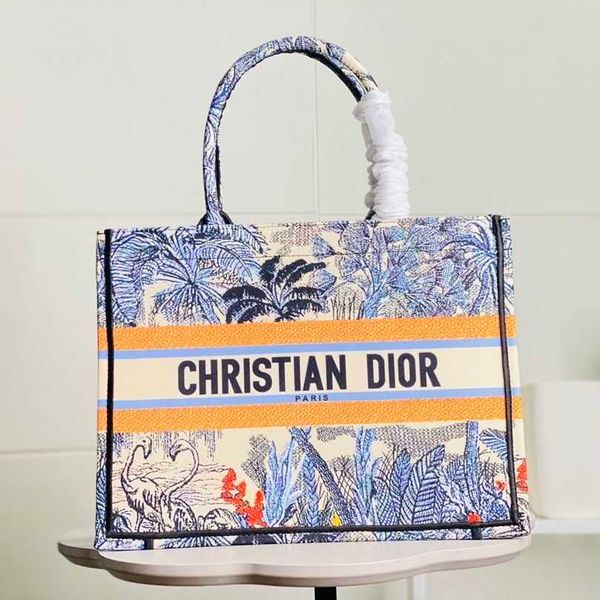women luxurys designers bags 2021 womens handbags purses designer crossbody wallet bag louisbags_18 big tote trend canvas printing fashion l
women luxurys designers bags 2021 womens handbags purses designer crossbody wallet bag louisbags_18 big tote trend canvas printing fashion l