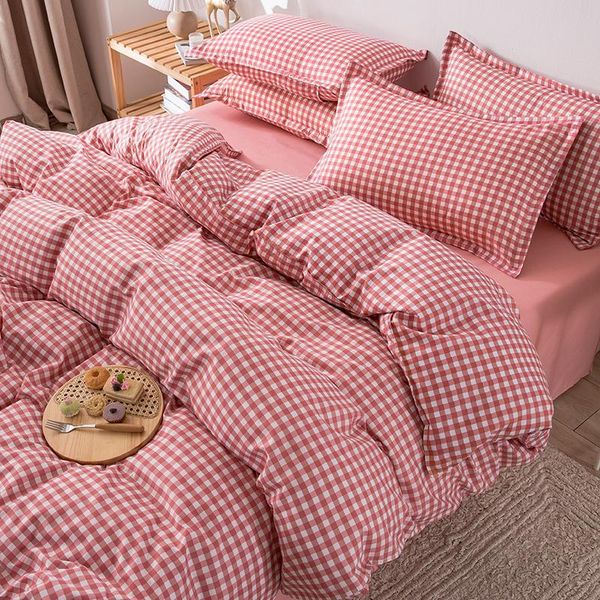 bedding sets bed linen set red and white grid a/b double-sided pattern home textile 240x220 sheets pillowcases
bedding sets bed linen set red and white grid a/b double-sided pattern home textile 240x220 sheets pillowcases