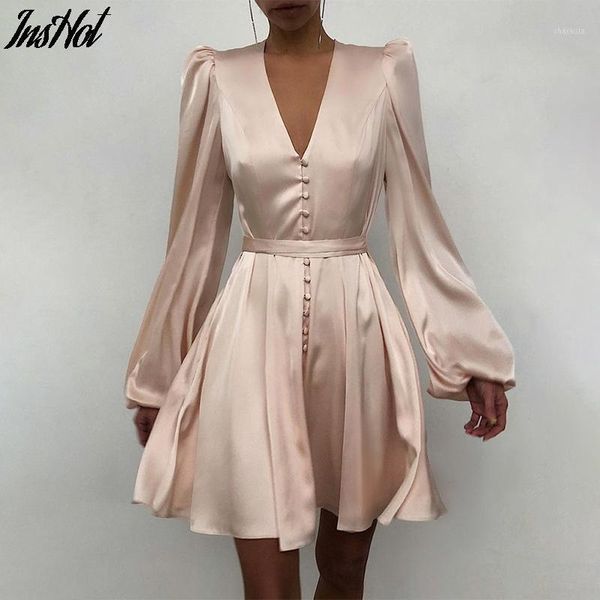 spring fashion satin solid long sleeve dress 2021 elegant women button a-line mini casual loose v-neck party vestido dresses, Black;gray
spring fashion satin solid long sleeve dress 2021 elegant women button a-line mini casual loose v-neck party vestido dresses, Black;gray