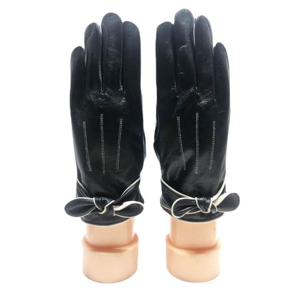 five fingers gloves 2021 women' leather autumn and winter touch screen butterfly sheepskin plus velvet windproof warm, Blue;gray
five fingers gloves 2021 women' leather autumn and winter touch screen butterfly sheepskin plus velvet windproof warm, Blue;gray
