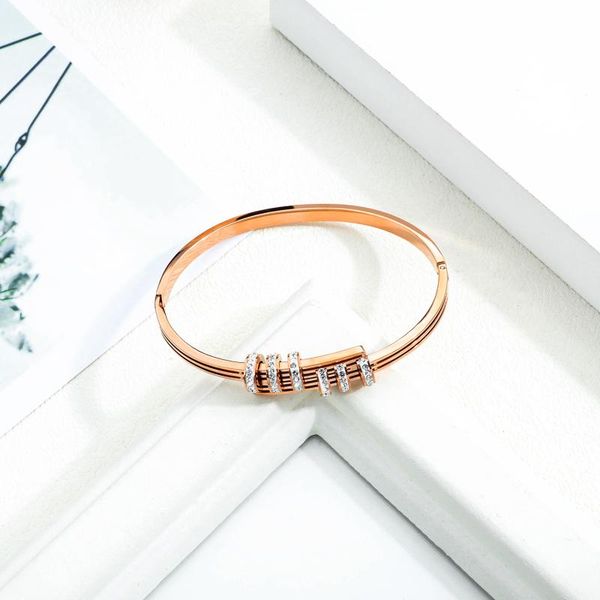 tb-199 european and american -selling rose gold women's bracelets titanium steel gold-plated women bangle, Black
tb-199 european and american -selling rose gold women's bracelets titanium steel gold-plated women bangle, Black