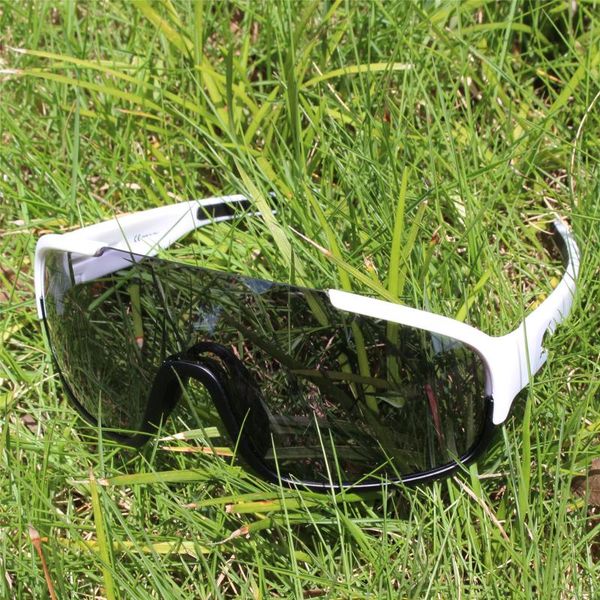 outdoor eyewear pochromic cycling sunglasses men women sports road mountain bike glasses discoloration gafas ciclismo
outdoor eyewear pochromic cycling sunglasses men women sports road mountain bike glasses discoloration gafas ciclismo