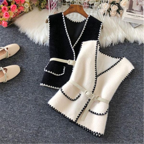 women's vests vintage woolen sweater vest jacket women spring elegant v-neck sleeveless waistcoats korean style casual with belt chic o, Black;white
women's vests vintage woolen sweater vest jacket women spring elegant v-neck sleeveless waistcoats korean style casual with belt chic o, Black;white