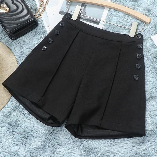 women's shorts all-match black women high waist 2021 autumn winter wide leg woolen with buttons decorate ladies short pants, White;black
women's shorts all-match black women high waist 2021 autumn winter wide leg woolen with buttons decorate ladies short pants, White;black