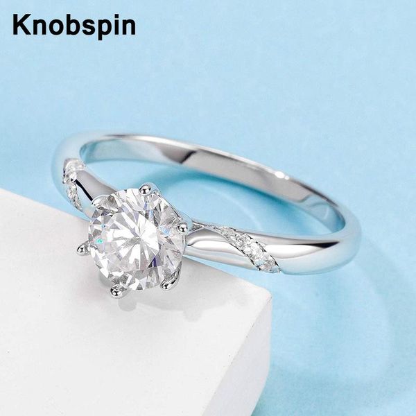 knobspin 100% 925 sterling silver real 1 d color moissanite engagement rings for women anniversary fine jewelry cluster, Golden;silver
knobspin 100% 925 sterling silver real 1 d color moissanite engagement rings for women anniversary fine jewelry cluster, Golden;silver