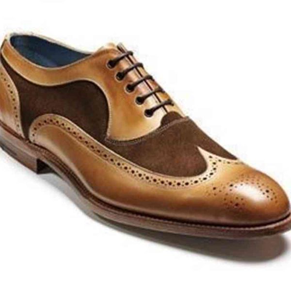 slippers nova moda masculina casual negócios all-match vestido de banquete sapatos marrom pu costura camurça do falso oco rendas brogue hl69, Black
slippers nova moda masculina casual negócios all-match vestido de banquete sapatos marrom pu costura camurça do falso oco rendas brogue hl69, Black