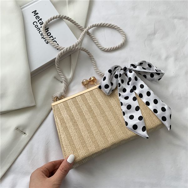 discount sales promotionnet red summer silk scarf women's 2021 new fashion clip buckle design single shoulder messenger portable woven
discount sales promotionnet red summer silk scarf women's 2021 new fashion clip buckle design single shoulder messenger portable woven