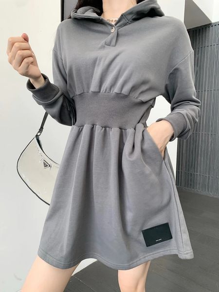 brand two piece sets dress aw king waist closing hooded 21ss early autumn new letter printed leather label subscribing long sleeve, Black;gray
brand two piece sets dress aw king waist closing hooded 21ss early autumn new letter printed leather label subscribing long sleeve, Black;gray