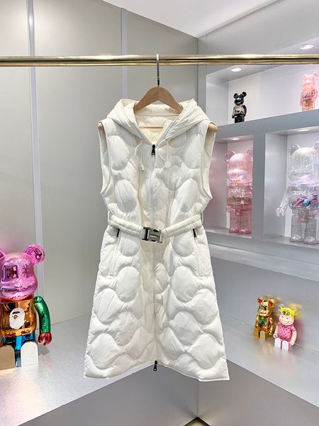 2021 winter new women's hooded white duck down rhombus mid-length slim waistcoat, xqnm724 3043, Black
2021 winter new women's hooded white duck down rhombus mid-length slim waistcoat, xqnm724 3043, Black