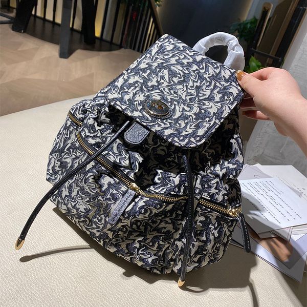 fashion backpack backpacks nice school bag two colors to choose letter print 26_1whp14
fashion backpack backpacks nice school bag two colors to choose letter print 26_1whp14