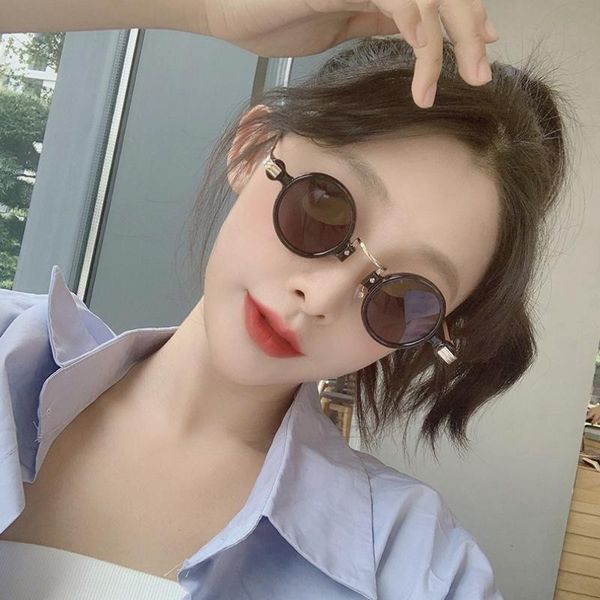 sunglasses 2021 women steampunk fashion round rock frame sun street small hip-hop individuality glasses men vintage eyewear, White;black
sunglasses 2021 women steampunk fashion round rock frame sun street small hip-hop individuality glasses men vintage eyewear, White;black