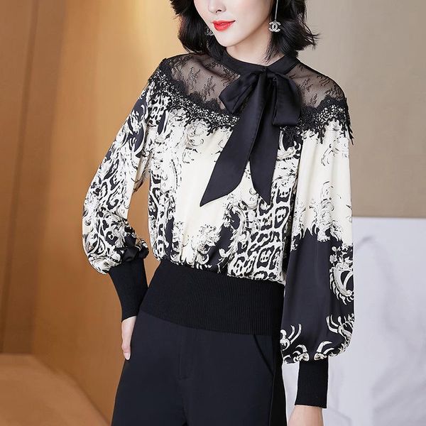 women's blouses & shirts 2021 early spring fashion temperament elegant bow lace stitching printed shirt, White
women's blouses & shirts 2021 early spring fashion temperament elegant bow lace stitching printed shirt, White