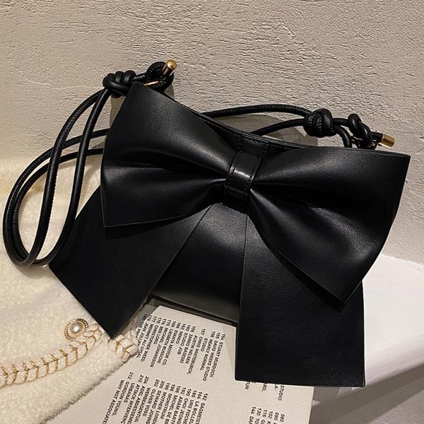 evening bags luxury women's pu leather handbag 2021 ladies designer simple bowknot casual solid color shoulder messenger
evening bags luxury women's pu leather handbag 2021 ladies designer simple bowknot casual solid color shoulder messenger