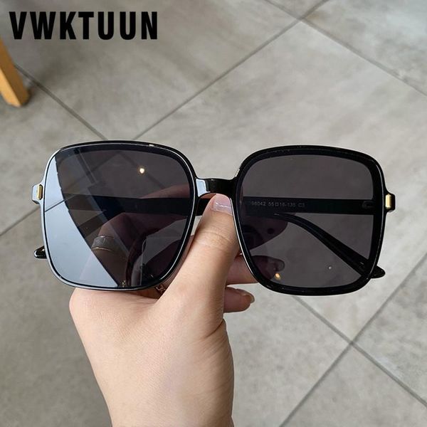 sunglasses vwktuun women square shades driver driving eyewear oversized rivet frame big colorful outdoor uv400, White;black
sunglasses vwktuun women square shades driver driving eyewear oversized rivet frame big colorful outdoor uv400, White;black