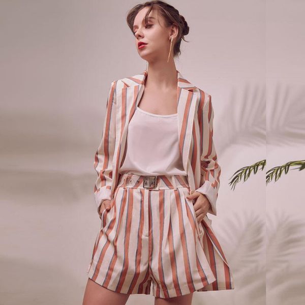 hstar women 2021 autumn stripe single button blazer office lady high shorts suit two piece set women's suits & blazers, White;black
hstar women 2021 autumn stripe single button blazer office lady high shorts suit two piece set women's suits & blazers, White;black