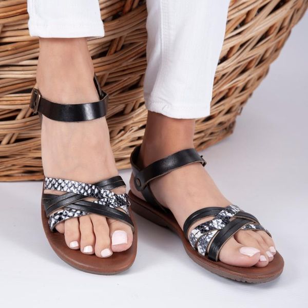 sandals 2021 genuine leather slipper summer women fashion casual beach flip flops open toe comfortable handmade ladies non-slip, Black
sandals 2021 genuine leather slipper summer women fashion casual beach flip flops open toe comfortable handmade ladies non-slip, Black