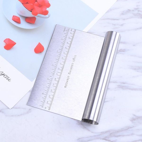 rolling pins & pastry boards stainless steel pizza dough scraper cutter kitchen flour cake tool scale 
rolling pins & pastry boards stainless steel pizza dough scraper cutter kitchen flour cake tool scale