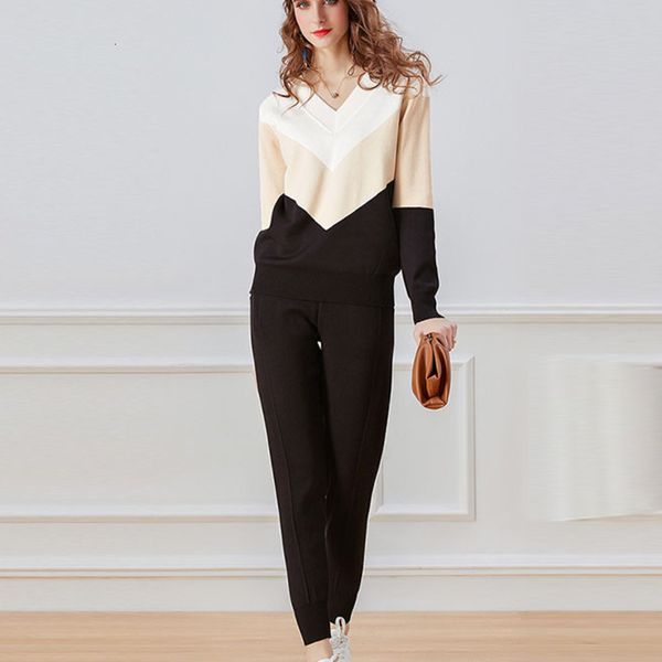 dress spring autumn tracksuit women sweatersuit v-neck long sleeve hit color striped pullover sweater + pants 2 piece set 4cye, Black;gray
dress spring autumn tracksuit women sweatersuit v-neck long sleeve hit color striped pullover sweater + pants 2 piece set 4cye, Black;gray
