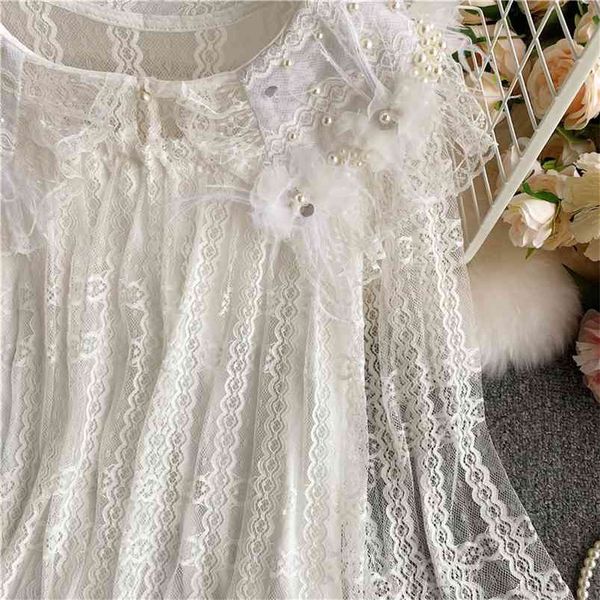 autumn korean blouse stitching peter pan collar beading long-sleeved puff sleeve japan sweet cute lace shirt bottom gx1096 210507, White
autumn korean blouse stitching peter pan collar beading long-sleeved puff sleeve japan sweet cute lace shirt bottom gx1096 210507, White