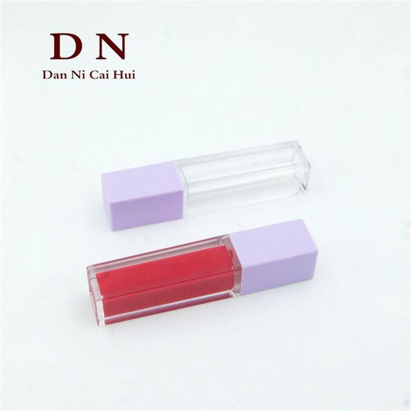 factory wholesale design new dn type square simple lip glaze tube can be large capacity 9ml
factory wholesale design new dn type square simple lip glaze tube can be large capacity 9ml