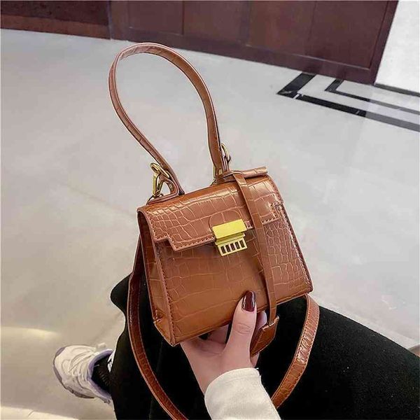 crocodile kelly women's 2021 new fashion net red messenger versatile mini one shoulder mobile bag
crocodile kelly women's 2021 new fashion net red messenger versatile mini one shoulder mobile bag