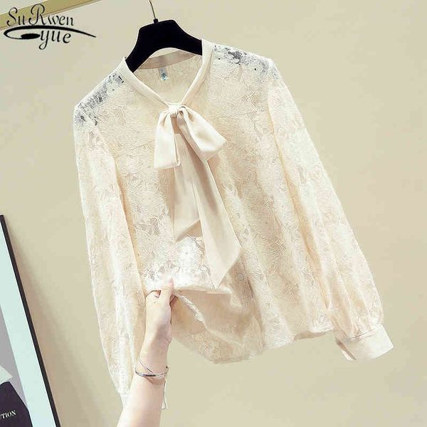 autumn and winter latern long sleeve lace women's shirt korean see through bow collar solid hollow straight cardigan 11227 210427, White
autumn and winter latern long sleeve lace women's shirt korean see through bow collar solid hollow straight cardigan 11227 210427, White