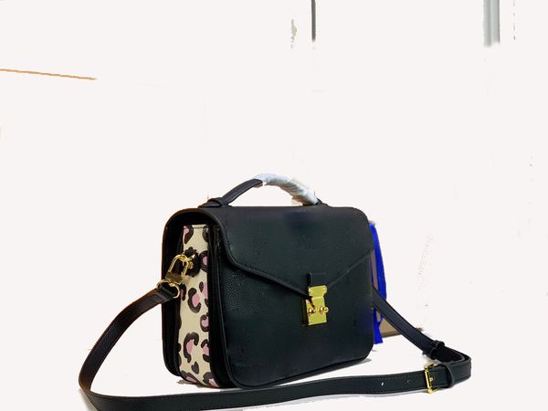 womens designer handbag luxury should bag fashion tote purse wallet crossbody bags backpack handbags purses size:25*19*7cm
womens designer handbag luxury should bag fashion tote purse wallet crossbody bags backpack handbags purses size:25*19*7cm