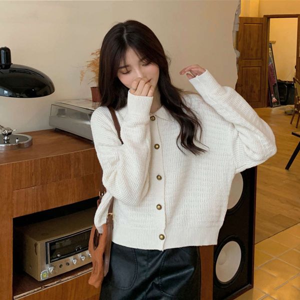 knitted cardigan sweater girls' spring and autumn junior high students' loose coat, White;black
knitted cardigan sweater girls' spring and autumn junior high students' loose coat, White;black