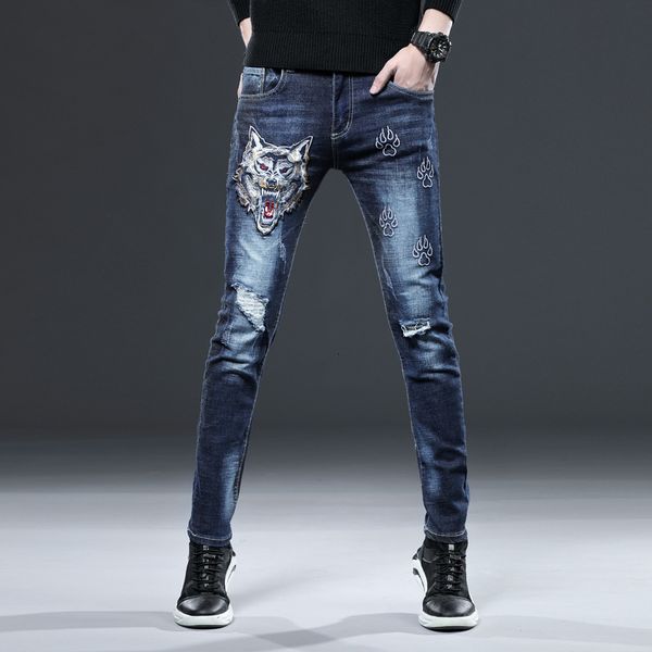 men's jeans wholesale denim wolf head embroidery men's personality jeans trendy brand high-end stretch pencil trousers jl7b, Blue
men's jeans wholesale denim wolf head embroidery men's personality jeans trendy brand high-end stretch pencil trousers jl7b, Blue