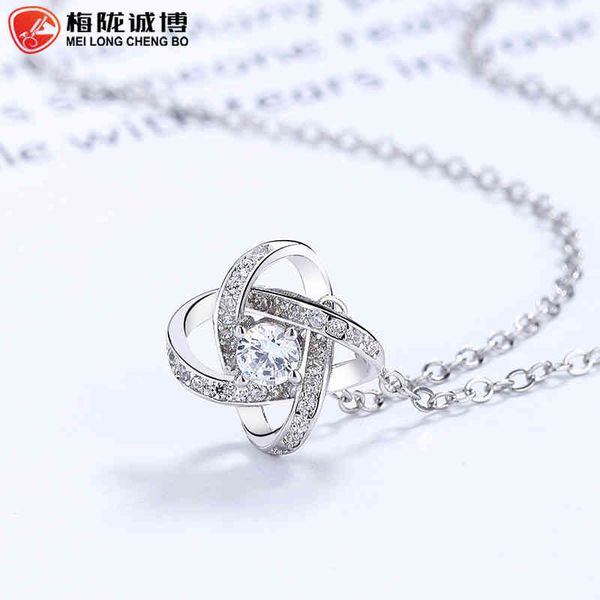 925 sterling silver clover inlaid zircon necklace women's simple ins hollow lucky grass pendant japanese and korean clavicle chain
925 sterling silver clover inlaid zircon necklace women's simple ins hollow lucky grass pendant japanese and korean clavicle chain