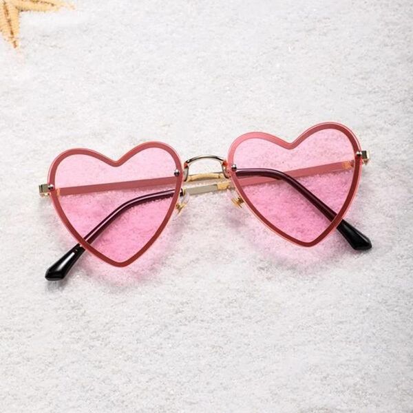 sunglasses landseen cute pink heart decorative romantic alloy frame sun glasses for women internet celebrity recommend, White;black
sunglasses landseen cute pink heart decorative romantic alloy frame sun glasses for women internet celebrity recommend, White;black