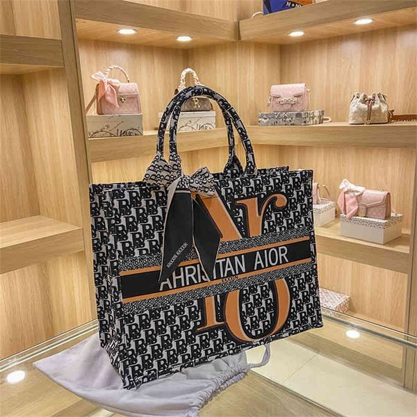83% off wholesale sale star same large capacity shopping tote bag canvas lock embroidery hand women's bag
83% off wholesale sale star same large capacity shopping tote bag canvas lock embroidery hand women's bag