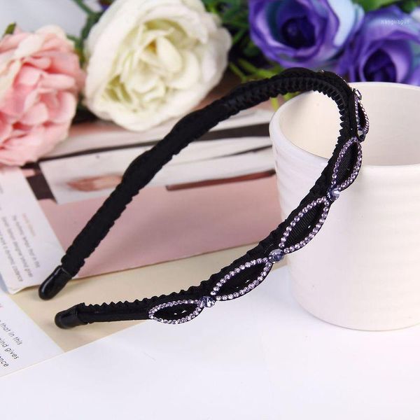 korean sweet girl simple exquisite bow tie hairbands fashion women trendy shiny rhinestone headdress hair accessories1
korean sweet girl simple exquisite bow tie hairbands fashion women trendy shiny rhinestone headdress hair accessories1