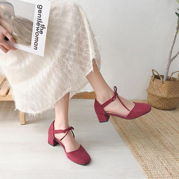summer women's sandals retro gentle high-heeled cross straps baotou exquisite fashion shoes., Black
summer women's sandals retro gentle high-heeled cross straps baotou exquisite fashion shoes., Black