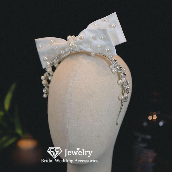 hair clips & barrettes women headband wedding accessories bridal hairwear engagement headdress butterfly shape headpiece pearl hairband a, Golden;silver
hair clips & barrettes women headband wedding accessories bridal hairwear engagement headdress butterfly shape headpiece pearl hairband a, Golden;silver
