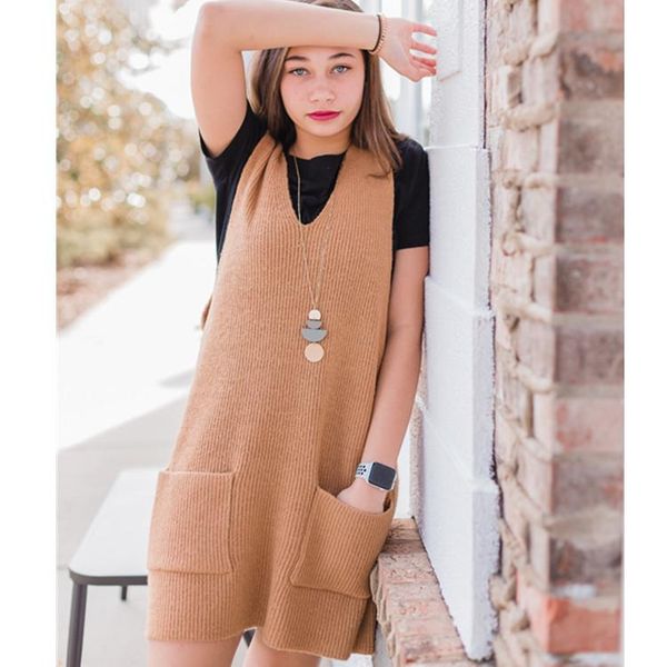 v-neck knitted vest women's sweater autumn and winter korean loose wild sleeveless pullovers sweaters, White;black
v-neck knitted vest women's sweater autumn and winter korean loose wild sleeveless pullovers sweaters, White;black