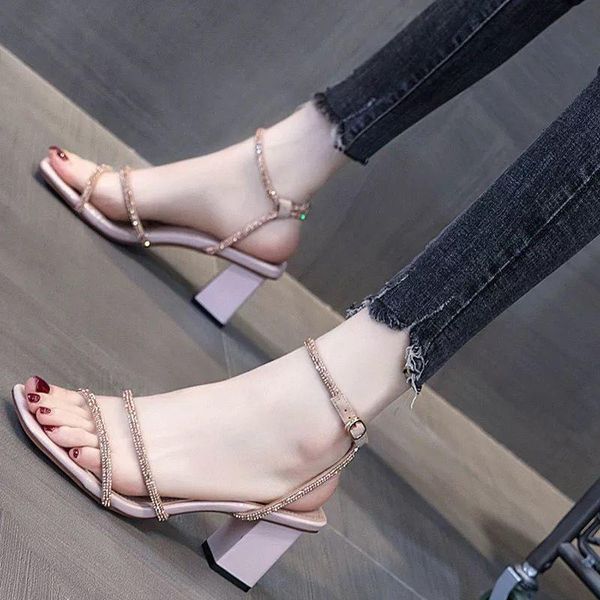 sandals 2021 female shoe block heels buckle strap girls chunky comfort gladiator summer beige rhinestone high low fashion, Black
sandals 2021 female shoe block heels buckle strap girls chunky comfort gladiator summer beige rhinestone high low fashion, Black
