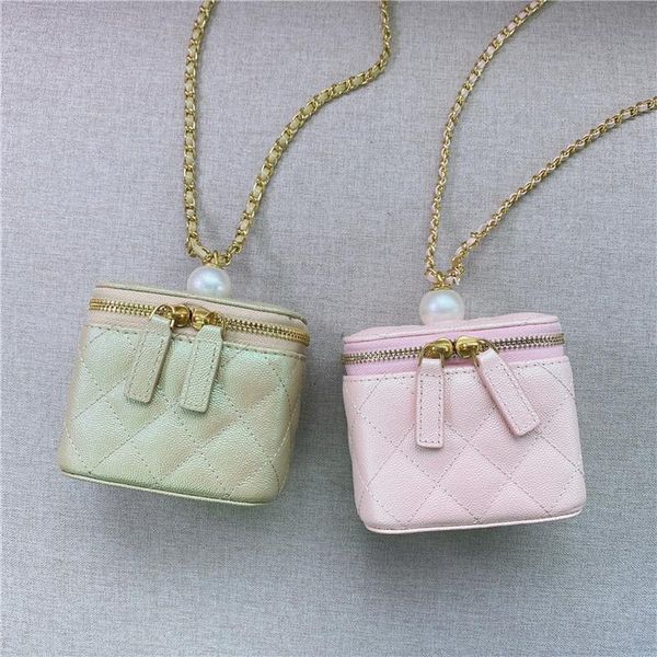 evening bags 2021 luxury design women rhombic handbag cow leather box messenger bag lady fashion shoulder with pearl girls mini purse
evening bags 2021 luxury design women rhombic handbag cow leather box messenger bag lady fashion shoulder with pearl girls mini purse