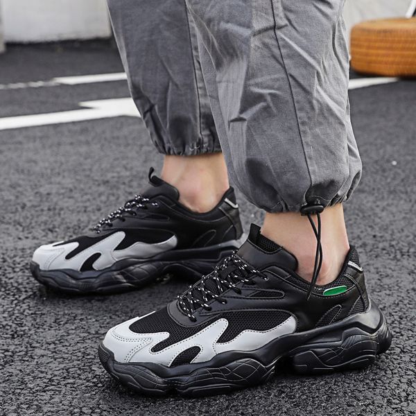new mens slippers suede high-grade mens shoes original fashion embroidery personalized mens shoes party shoes zapatos
new mens slippers suede high-grade mens shoes original fashion embroidery personalized mens shoes party shoes zapatos